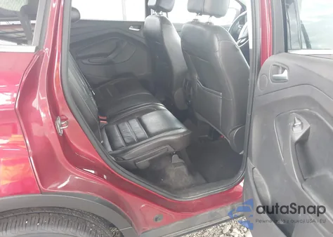 2017 Ford Escape Titanium из США, поврежденный, VIN 1FMCU9JD9HUE63259